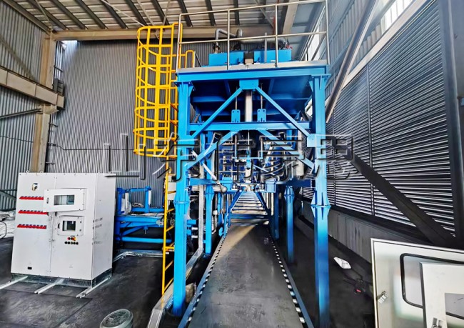 保溫料全自動噸包秤 噸袋全自動包裝機現(xiàn)場