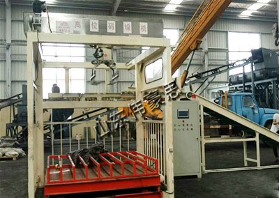 為什么說(shuō)袋料高位碼垛機(jī)是企業(yè)實(shí)現(xiàn)自動(dòng)化生產(chǎn)的重要設(shè)備