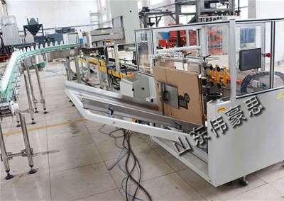 全自動(dòng)裝箱機(jī)有哪些優(yōu)點(diǎn)？