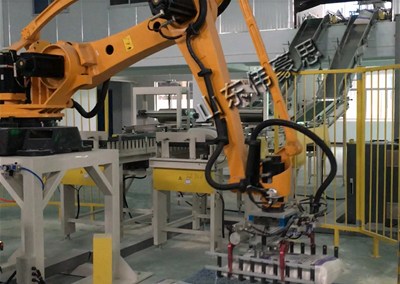 智能碼垛機(jī)器人時(shí)代開啟,企業(yè)是進(jìn)是退？