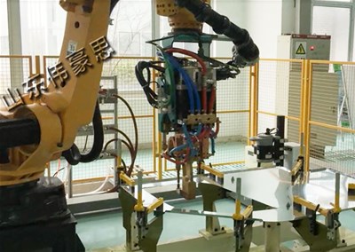 機(jī)器人焊接的優(yōu)勢(shì)何在？