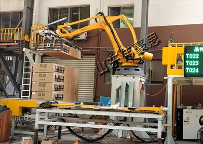 自動碼垛機械手適用性強，應(yīng)用范圍廣