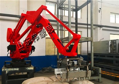 飼料碼垛機器人的研究與發(fā)展