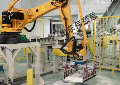 全自動碼垛設(shè)備具有哪些特質(zhì)？