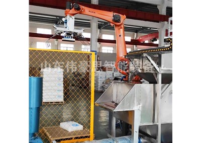 如何清理塑膠粉自動拆袋機器人？