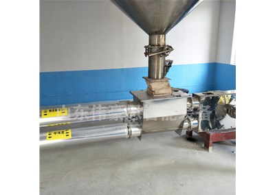 為什么越來越多的企業(yè)會選擇鐵粉管鏈?zhǔn)捷斔蜋C(jī)？