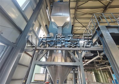 純堿自動(dòng)噸袋拆包機(jī)是如何工作的？