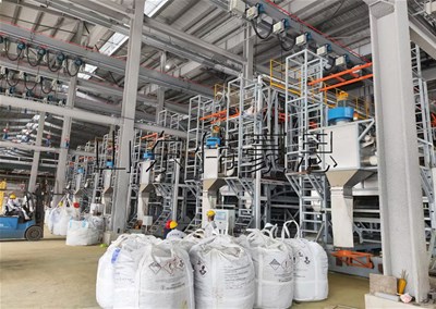 粉料自動(dòng)噸袋拆包機(jī) 噸包智能卸料站實(shí)拍