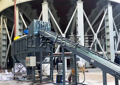 硅粉自動拆包設(shè)備是怎樣實現(xiàn)袋料分離的？