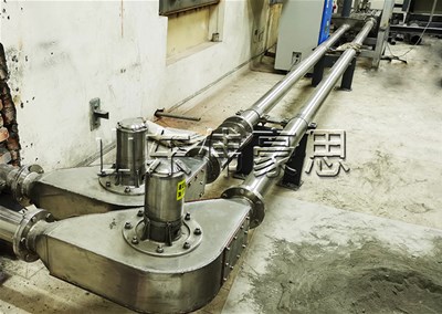 氧化鈣管鏈?zhǔn)捷斔蜋C(jī)的特點(diǎn)及優(yōu)勢(shì)？