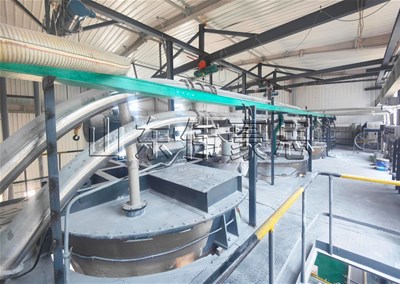 碳酸氫銨管鏈?zhǔn)捷斔蜋C(jī)特點(diǎn)優(yōu)勢