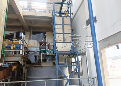 超細(xì)粉自動(dòng)噸包破包機(jī)的原理