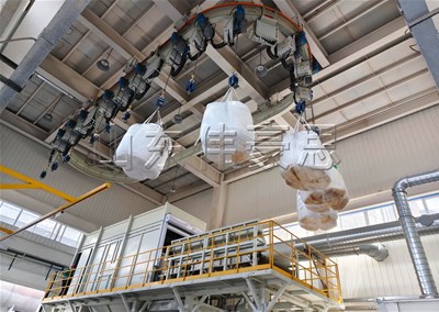 化工料全自動噸袋拆袋機(jī)的流程是什么？