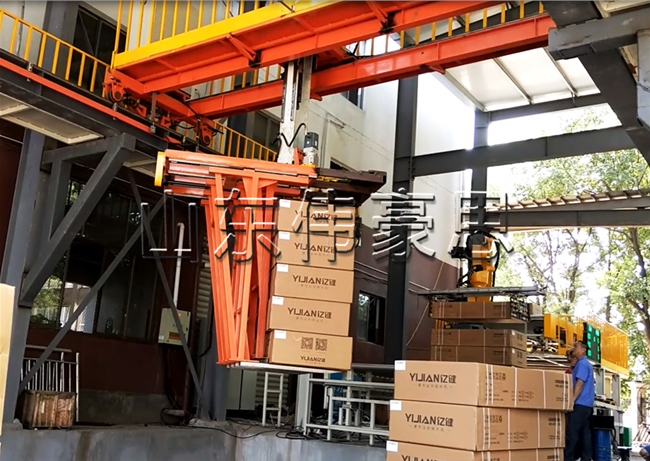 紙箱自動(dòng)裝車(chē)碼垛機(jī)